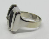 Herrenring Weißgold 750 mit Onyx und Diamanten