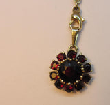 Anhänger mit Granat-Blumenform Gold 333