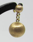 Vintage Ohrstecker mit hängender Kugel Gold 333