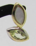 Ohrstecker mit 2 x Navette (Perlmutt und Peridot) besetzt  - Bicolor Weißgold/Gold 333