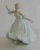Wiener Walzer Tänzerin Porzellanfigur Wallendorf  Höhe ca. 27cm